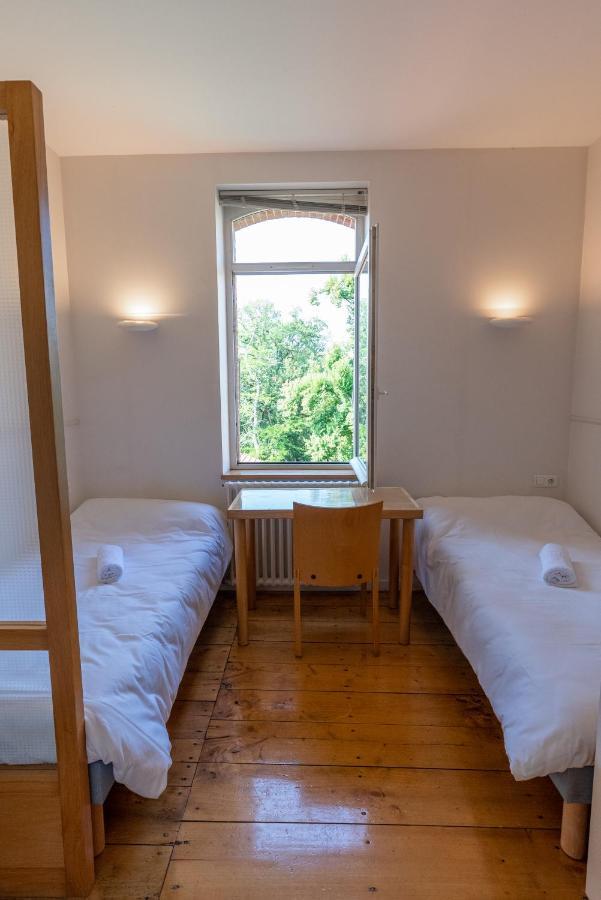 Hotellerie De L'Abbaye Bellegarde-Sainte-Marie Bagian luar foto