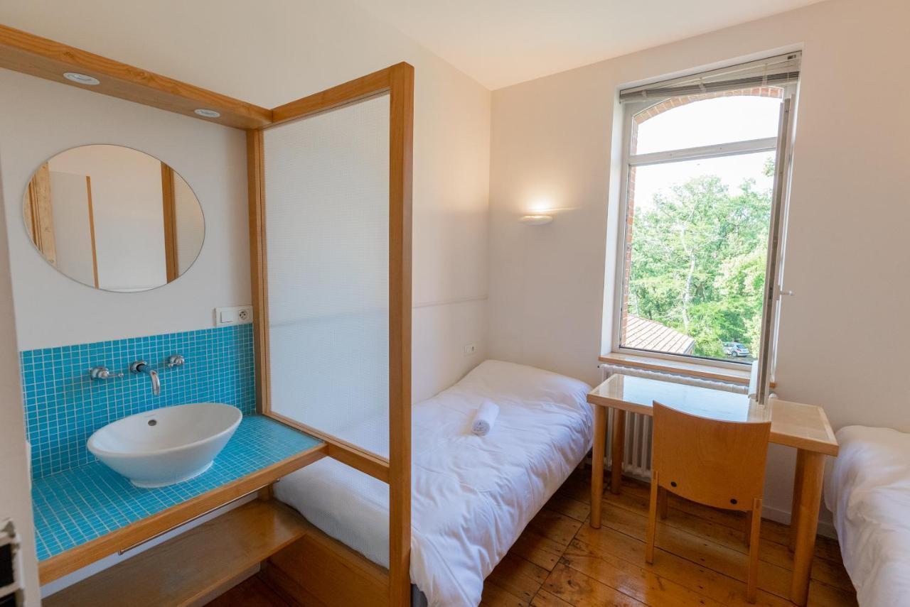 Hotellerie De L'Abbaye Bellegarde-Sainte-Marie Bagian luar foto