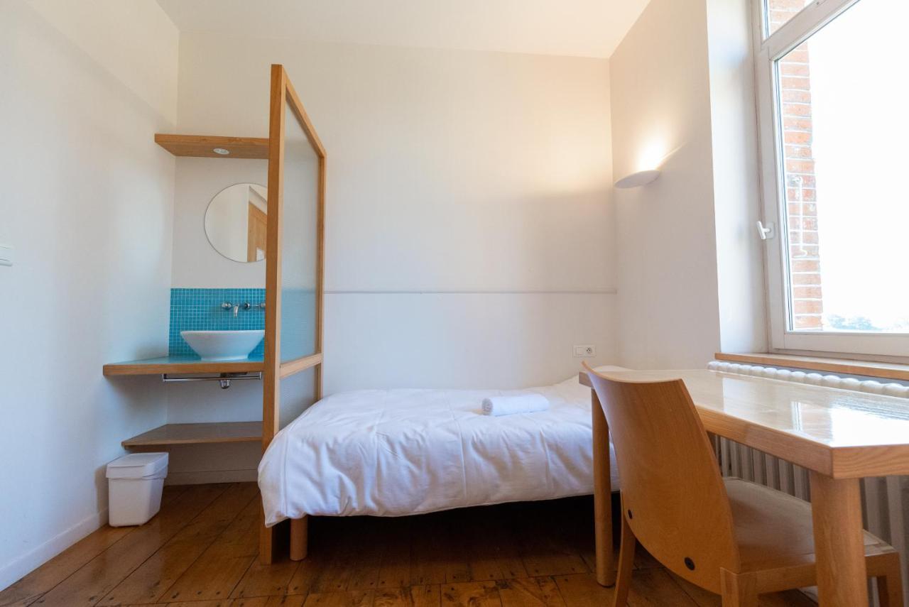 Hotellerie De L'Abbaye Bellegarde-Sainte-Marie Bagian luar foto